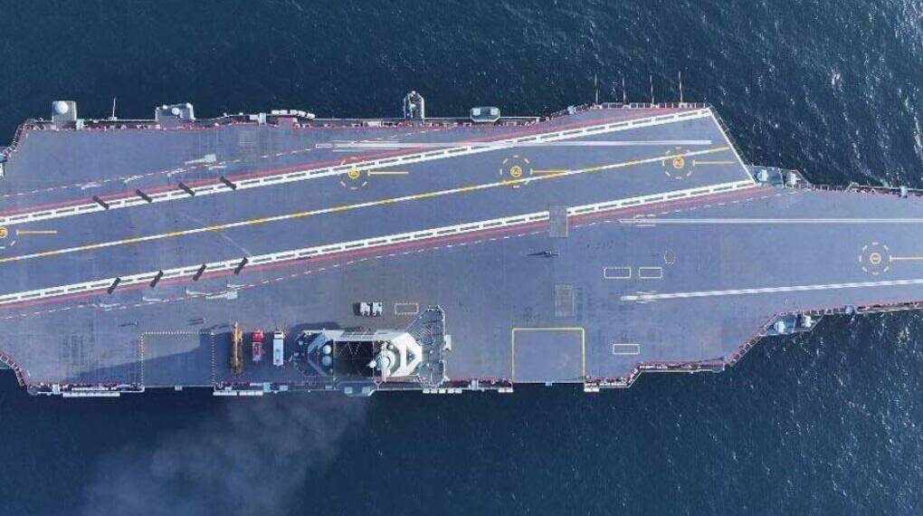 China’s Fujian aircraft carrier completes first-ever EMALS-assisted take-offs and landings, enhancing naval capabilities and intensifying strategic rivalry with the U.S. and regional powers