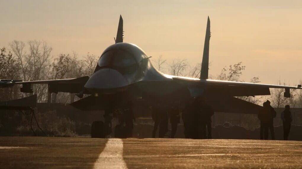 Rostec Lifts the Curtain on the Su-34 ‘Duck’ Fighter Bomber: Russia's Unyielding Sky Warrior