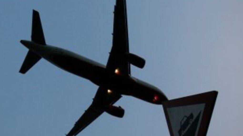 .5 Front War! GPS Spoofing Near India's Delhi Airport Raises Fears of Aviation Cyberattack Worldwide