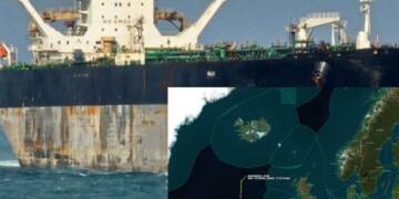 Russia vs USA dangerous naval standoff in Atlantic as American forces pursue a sanctioned oil tanker 'Marinera' so Moscow deploys submarine to escort!