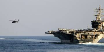 Straits of Hormuz Blocked, Russia and China Warships reached Iran, sending a clear message to the US while Trump is about to strike Tehran! 