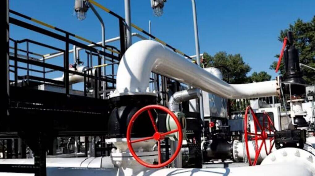 Ukraine Drone Strike Hits Russia’s Kaleykino Oil Hub, Threatens Druzhba Pipeline Supply to Hungary and Slovakia