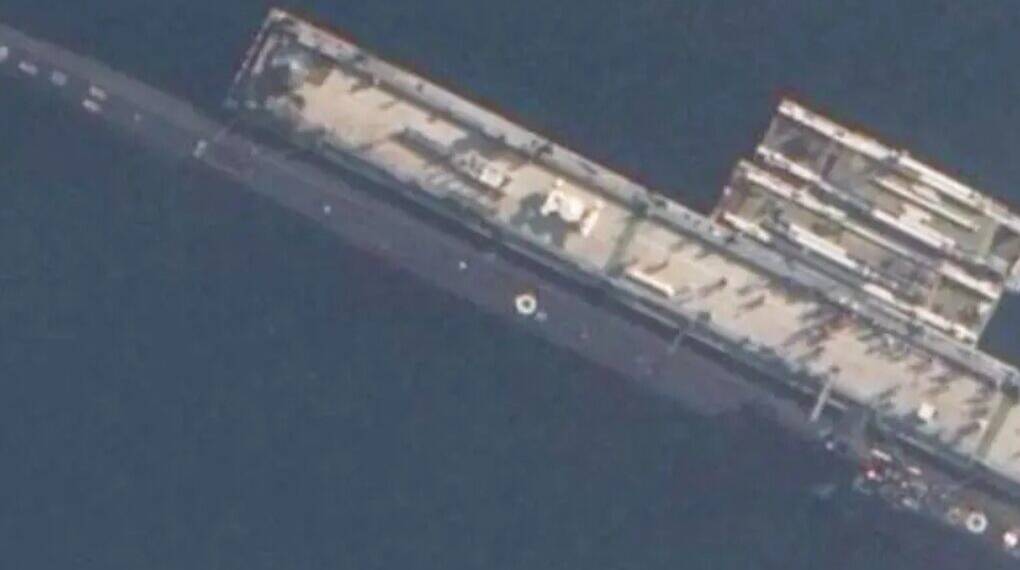 UK Detects Month-Long Russian Submarine Activity Near Undersea Infrastructure