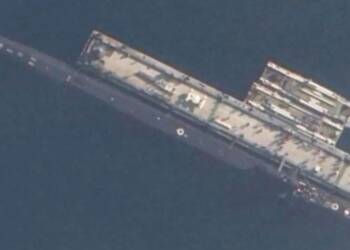 UK Detects Month-Long Russian Submarine Activity Near Undersea Infrastructure