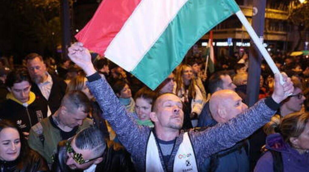 Orbán Loses Power After 16 Years: Hungary Faces Major Shift Toward EU Alignment Under Peter Magyar