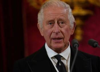 Britain’s Support for Monarchy Falls to Historic Low, Raising Questions Over Royal Future